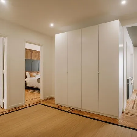 Apartment Ainhoa - 2 Bedrooms And Office In Alvalade