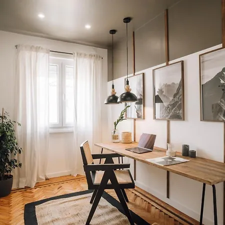 Apartamento Ainhoa - 2 Bedrooms And Office In Alvalade Lisboa